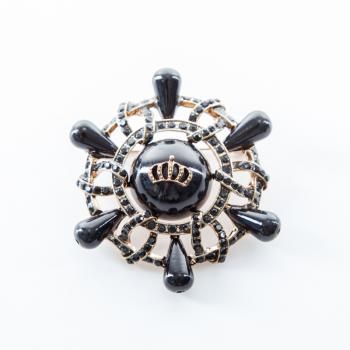 Брошь декоративная d60 мм стразы ACS0479 золотой/черный