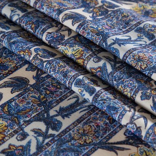 Шерсть плательная 066-19232 молочно-голубой