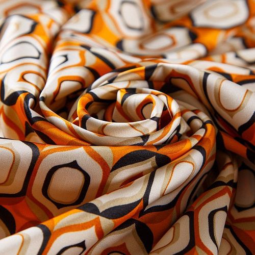 Шелк синтетический 065-13789 апельсиновый принтованный