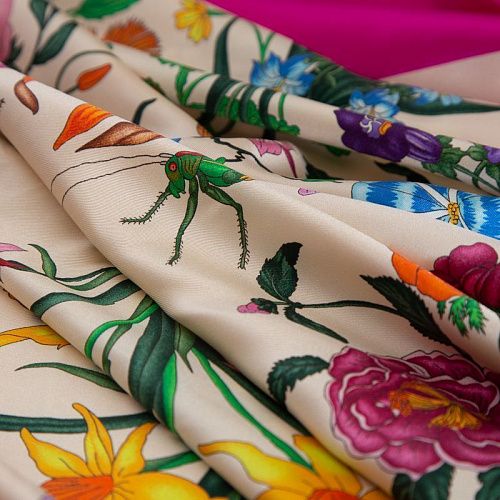 Шелк твил Gucci Flora платочный купон 064-19153 бордюр фуксия
