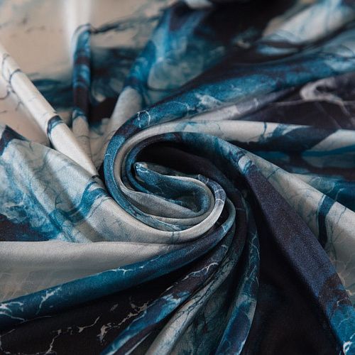 Шелк натуральный Fendi 064-19267 молочно-синий